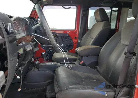 2014 Jeep Wrangler Unlimited Sahara из США, поврежденный, VIN 1C4HJWEG8EL324277